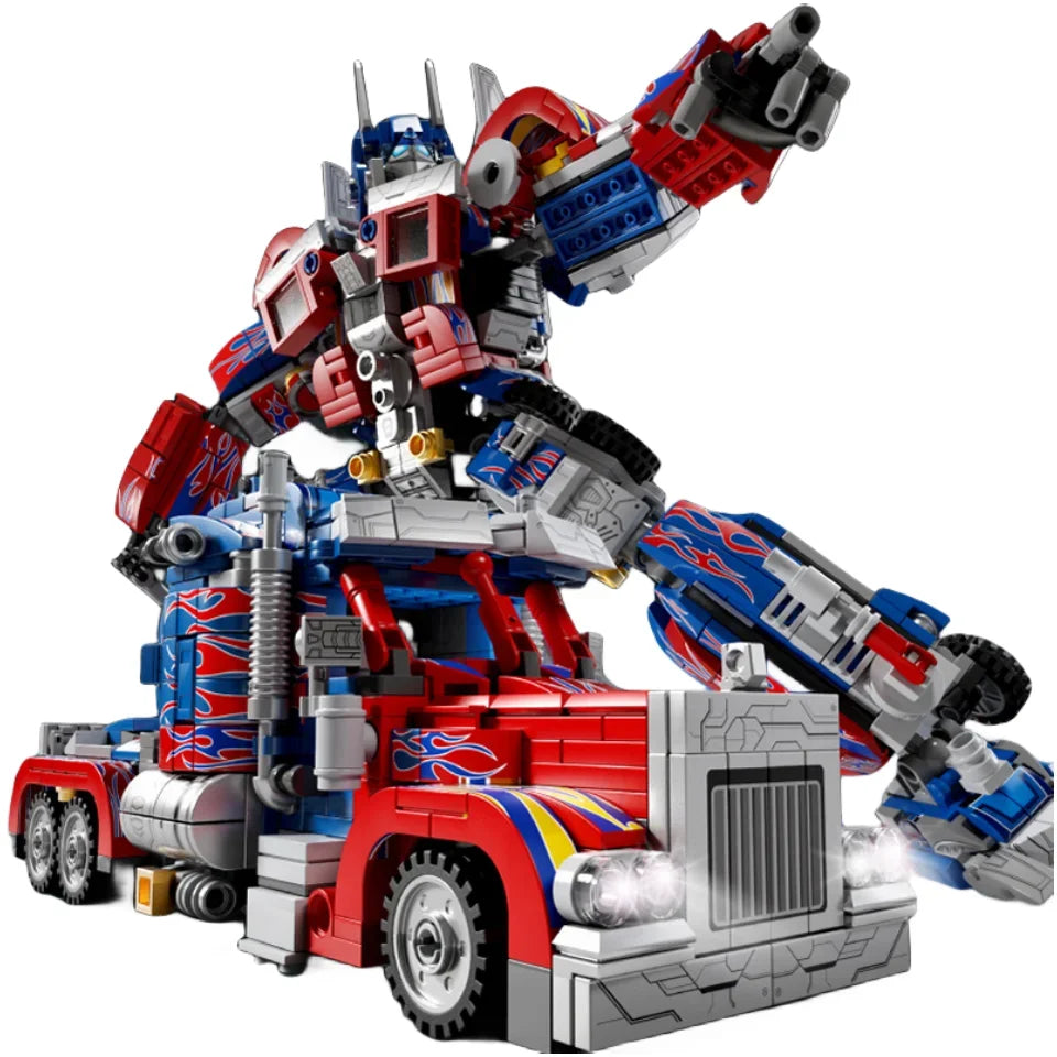 New transforming robot two-in-one building block