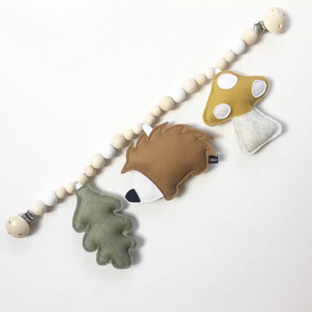 赤ちゃんのおもちゃ木製ベビーカークリップ