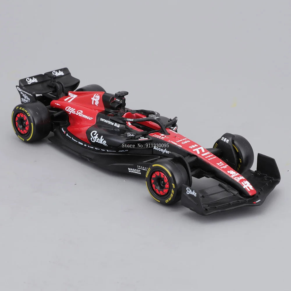 Bburago 1:43 アルファロメオ F1 チーム ステーク 2023 C43 #24 周冠宇 #77 バルテリ ボッタス 合金車 ダイキャスト