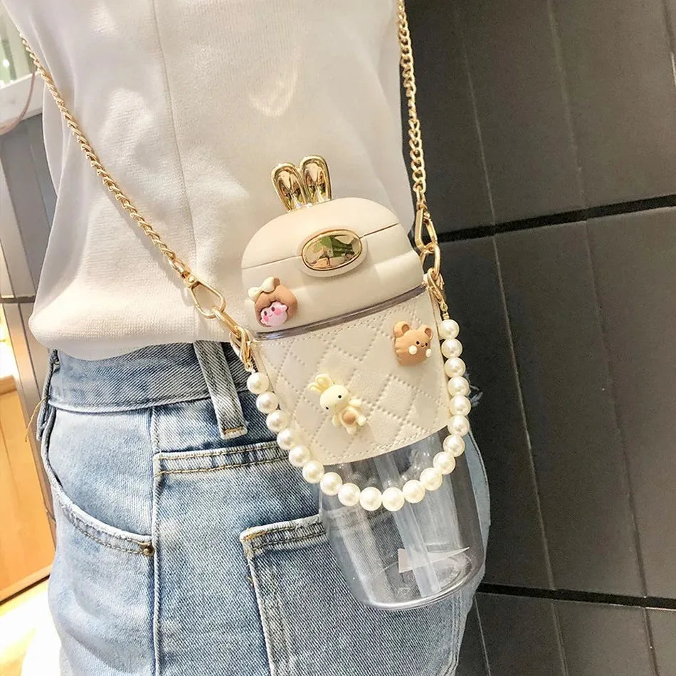 BPAフリーのかわいいウサギ耳プラスチックウォーターボトル(ストロー付き)