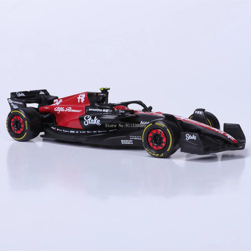 Bburago 1:43 アルファロメオ F1 チーム ステーク 2023 C43 #24 周冠宇 #77 バルテリ ボッタス 合金車 ダイキャスト