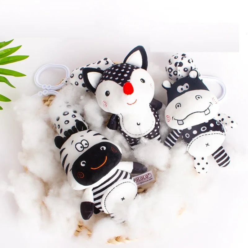 Black And White Hanging Soft Plush Rattle Toy