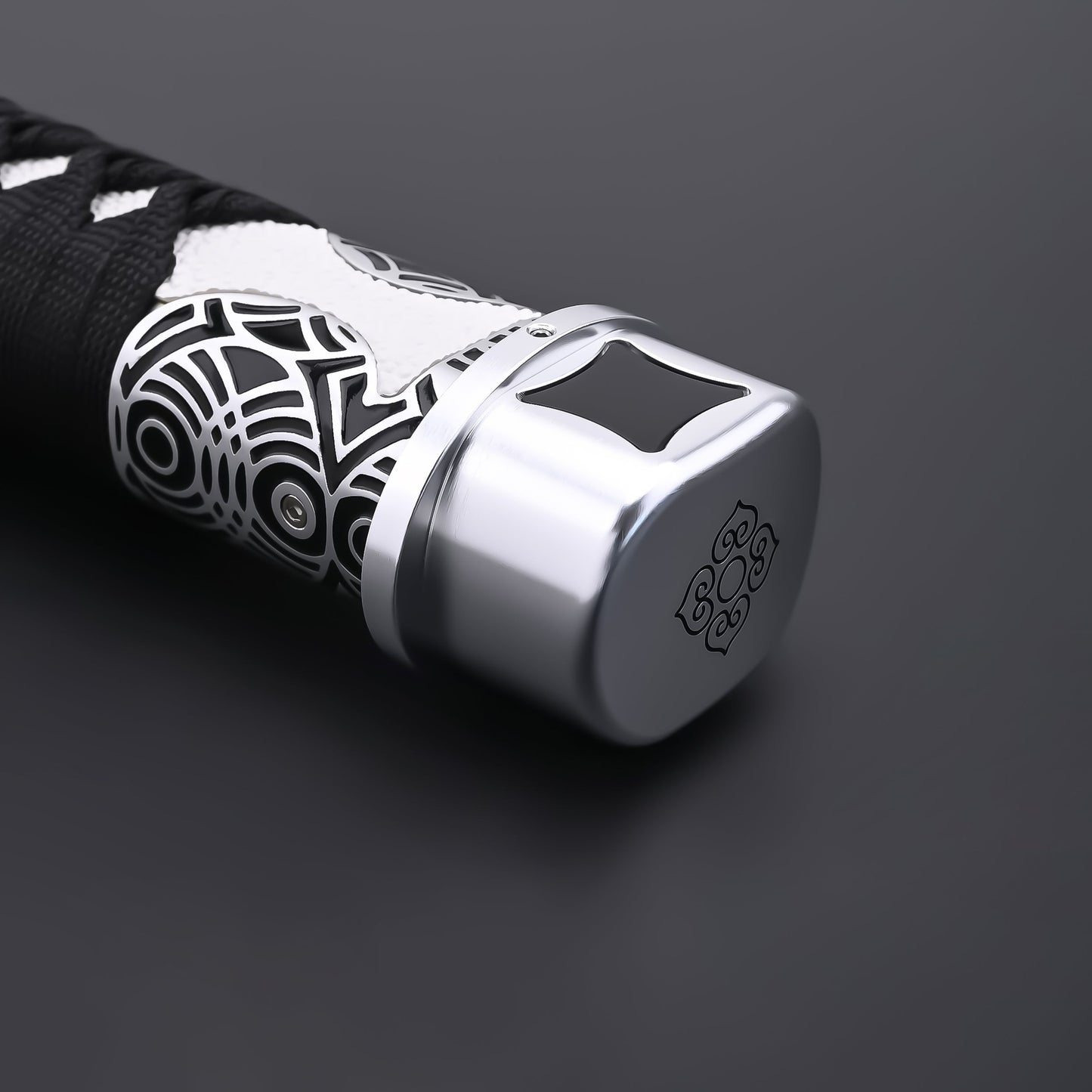 SaberVold SV-Raven Katana Lightsaber