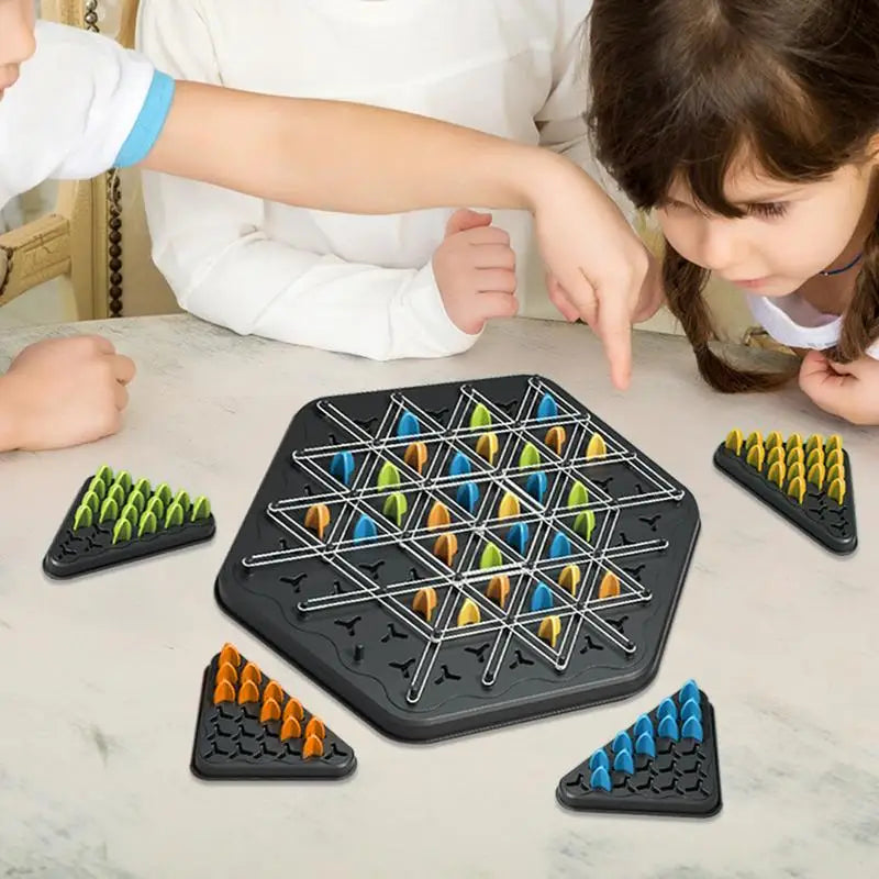 Geometry Chain Chess Game