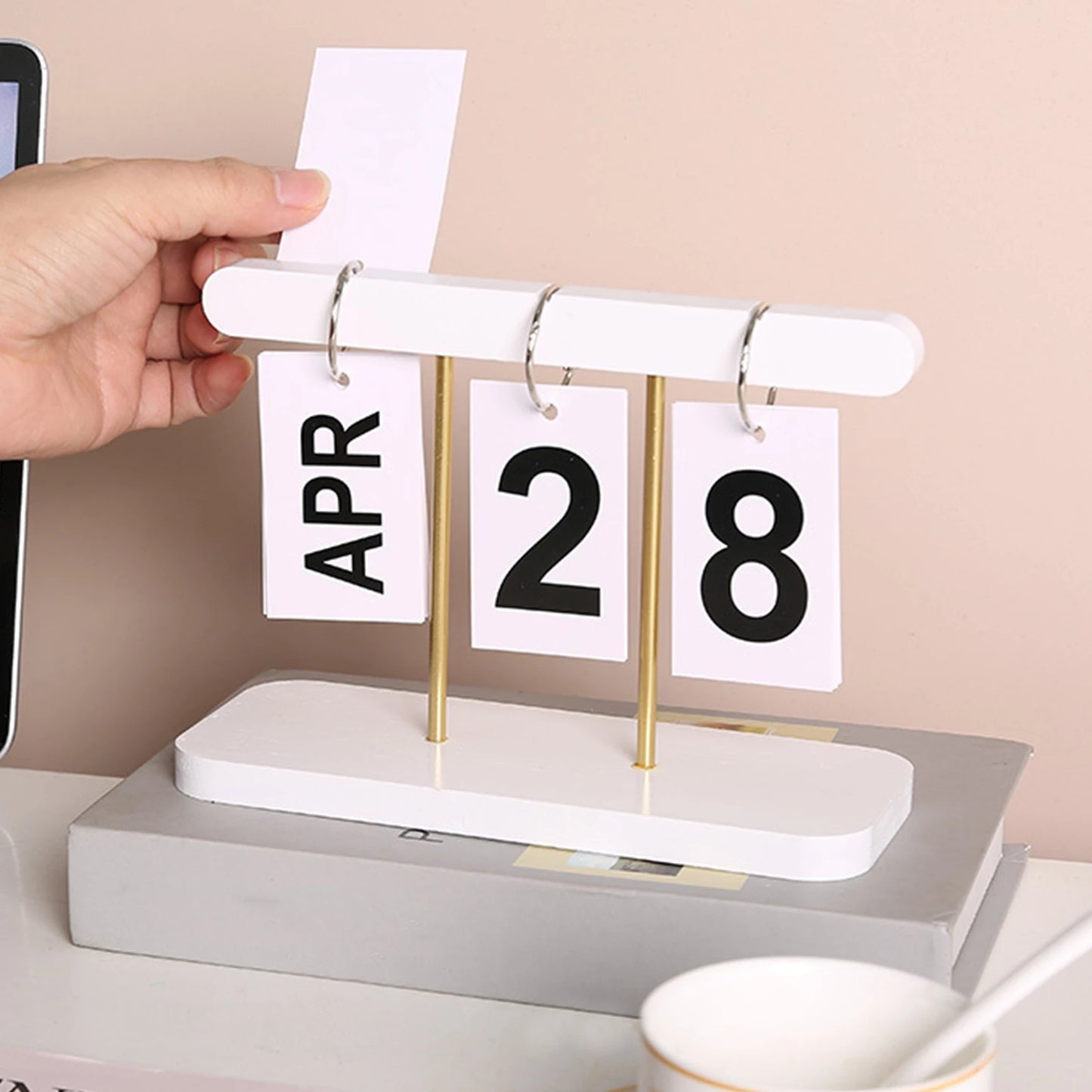 Creative Perpetual Calendar Metal Frame