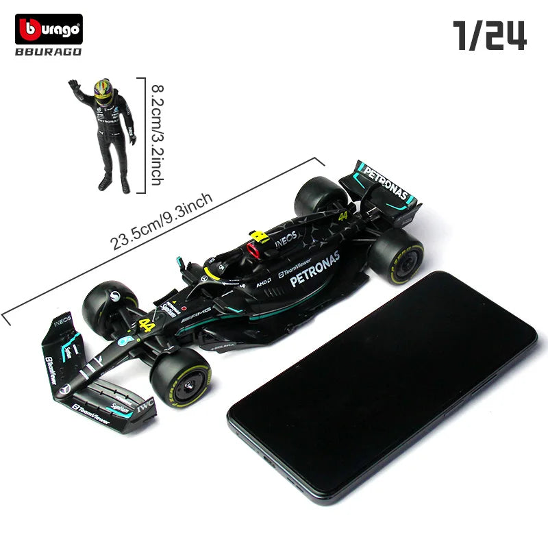 Bburago 2023 1:24 F1 Mercedes AMG W14 #44 #63 Lewis Hamilton Russell